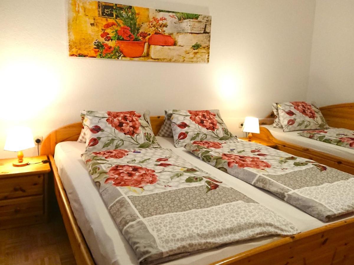 Bauernhof Pension Juri Obergosel ภายนอก รูปภาพ